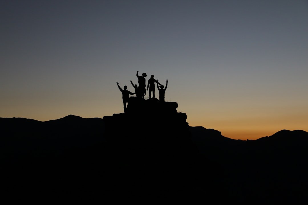 leader guiding team